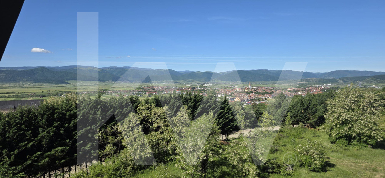 Apartament 3 camere, două băi, terasa 7 mp.-Natura la tine acasă! Cristian-SiBiU