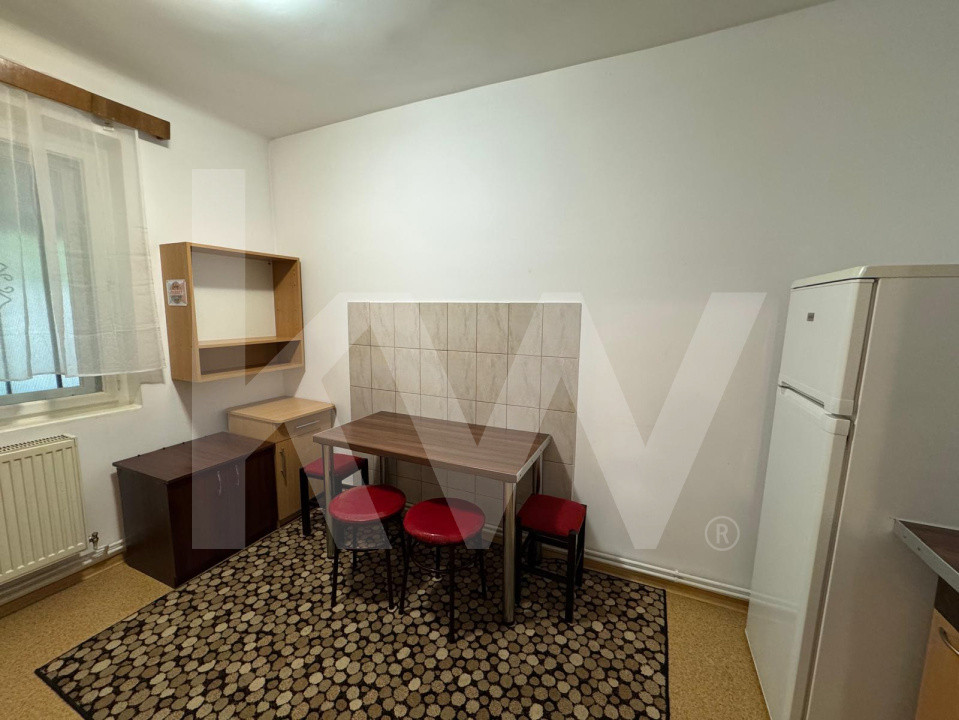 Inchiriere Apartament 2 camere la casa - Trei Stejari
