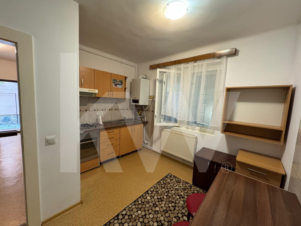 Inchiriere Apartament 2 camere la casa - Trei Stejari