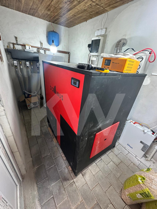  Vila de poveste din Valea Avrigului de vanzare