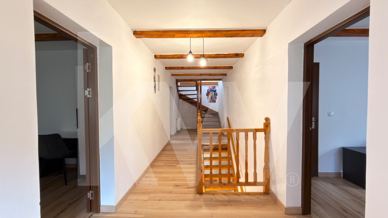  Vila de poveste din Valea Avrigului de vanzare
