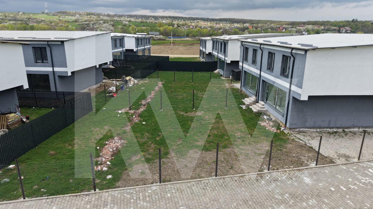 Duplex de vanzare zona Tropinii Vechi