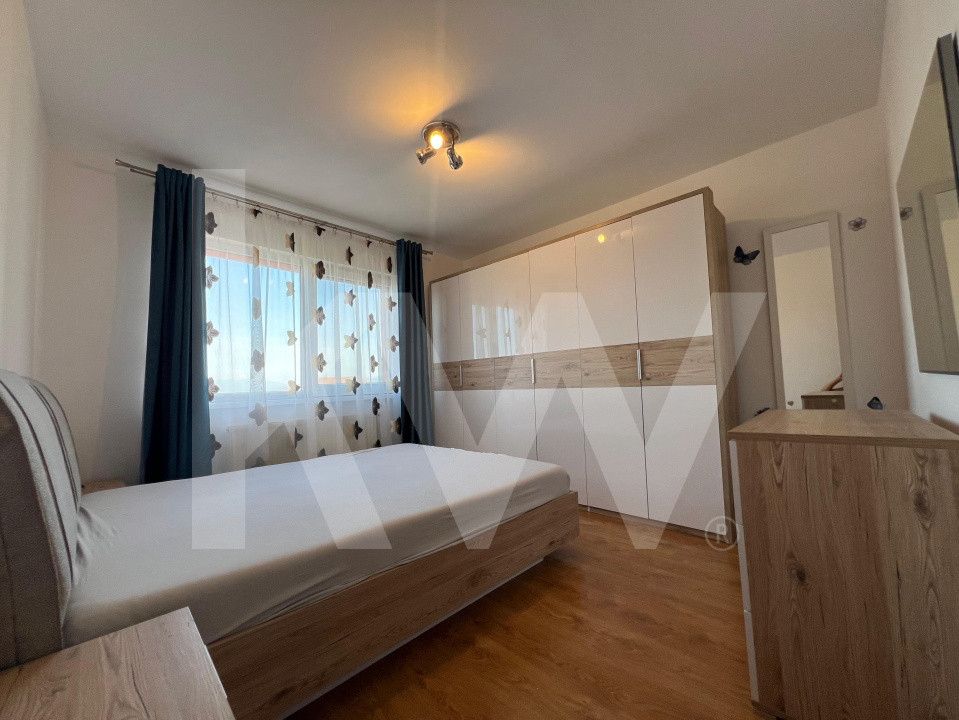 Apartament de inchiriat cu 3 camere - zona Vasile Aron