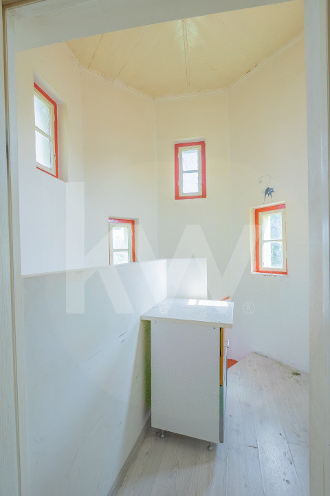 Apartament cu priveliște superbă în zonă centrală!