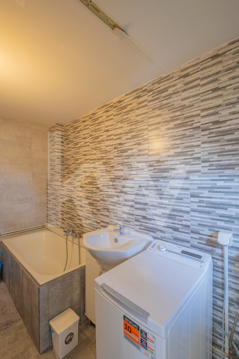 Apartament cu priveliște superbă în zonă centrală!