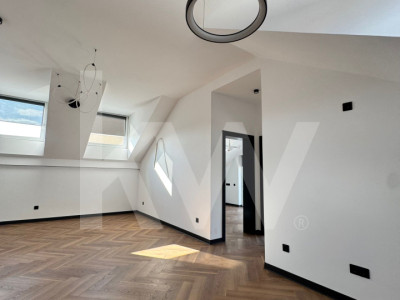 Apartament 3 camere – Mansarda – Turnișor, Sibiu