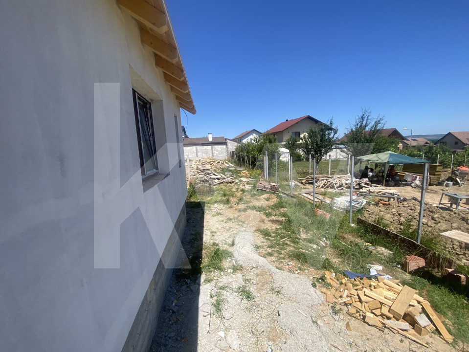 Casa vanzare 3 camere teren 325mp pe un nivel zona Arhitectilor Sibiu