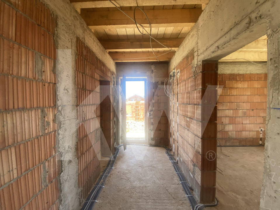 Casa vanzare 3 camere teren 325mp pe un nivel zona Arhitectilor Sibiu