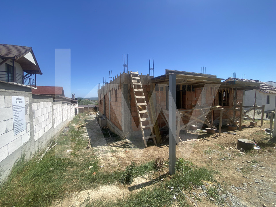 Casa vanzare 4 camere P+1E terasa teren 250mp Sibiu zona Arhitectilor