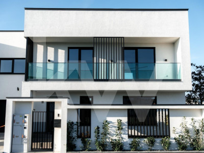 De vânzare casă tip duplex cu garaj în Selimbăr, Sibiu – construcție premium 