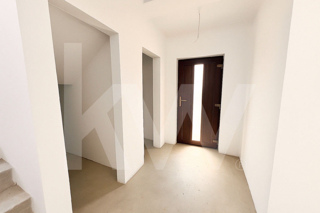 De închiriat/vânzare. Casă tip duplex în Șelimbăr, la câteva minute de Sibiu