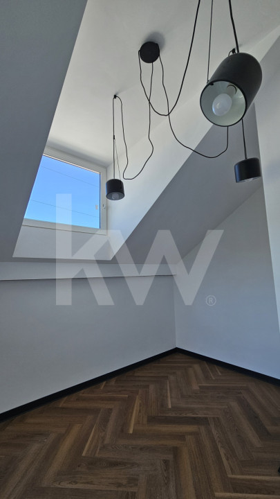 Apartament 3 camere cu balcon – Mansardă – Turnișor, Sibiu