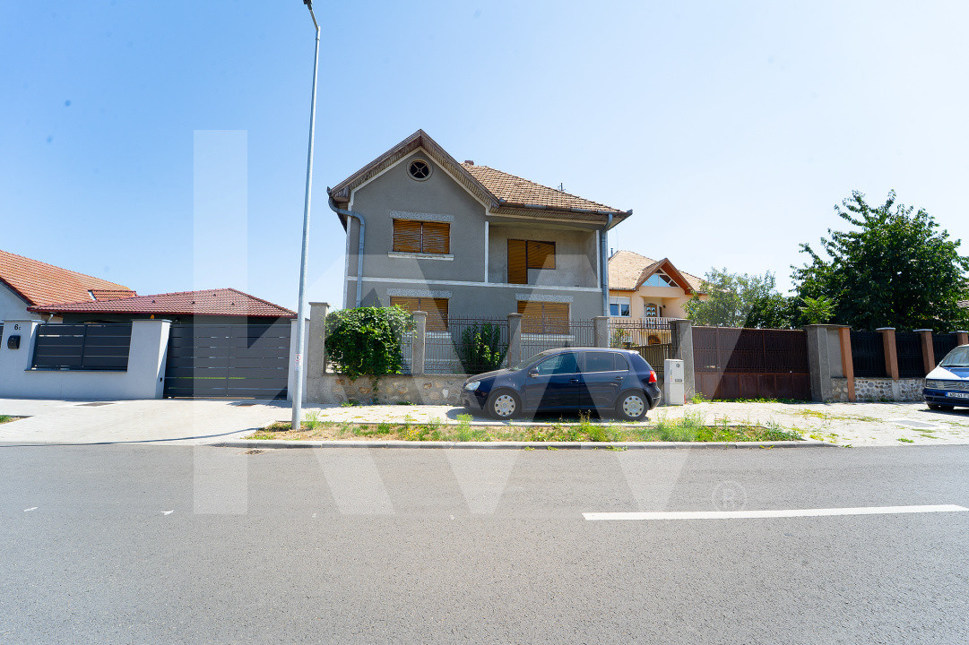 Casă cu personalitate și potențial în Sebeș – ideală pentru locuință de familie 
