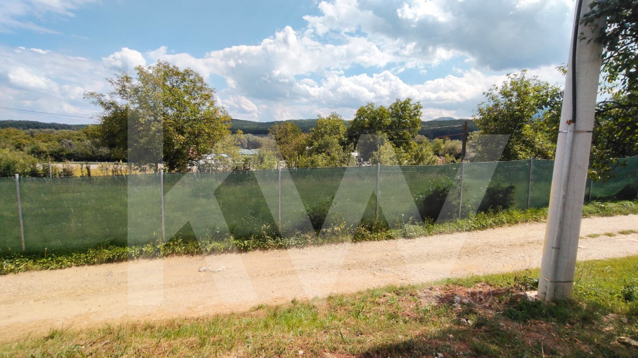 Teren Intravilan de vanzare -Tropinii Rasinari 565 mp