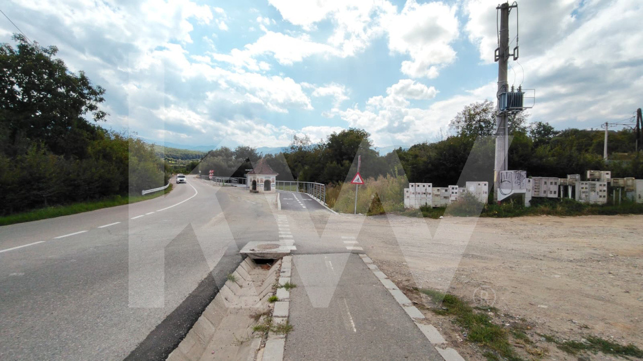 Teren Intravilan de vanzare -Tropinii Rasinari 565 mp