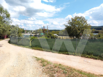 Teren Intravilan de vanzare -Tropinii Rasinari 565 mp