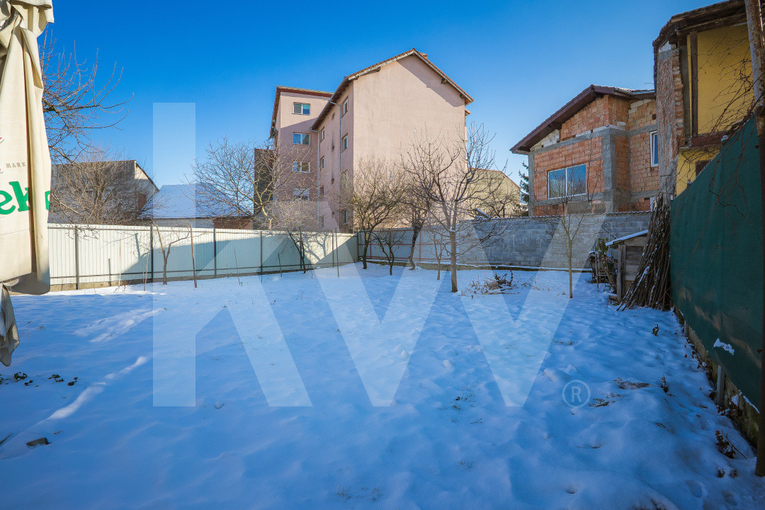 Casă individuală compusă din două apartamente, cu teren liber de 540 mp 