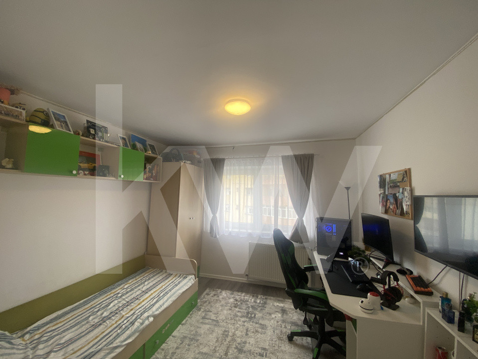 Apartament 3 camere vanzare Mobilat Utilat 76mpu zona Strand Sibiu