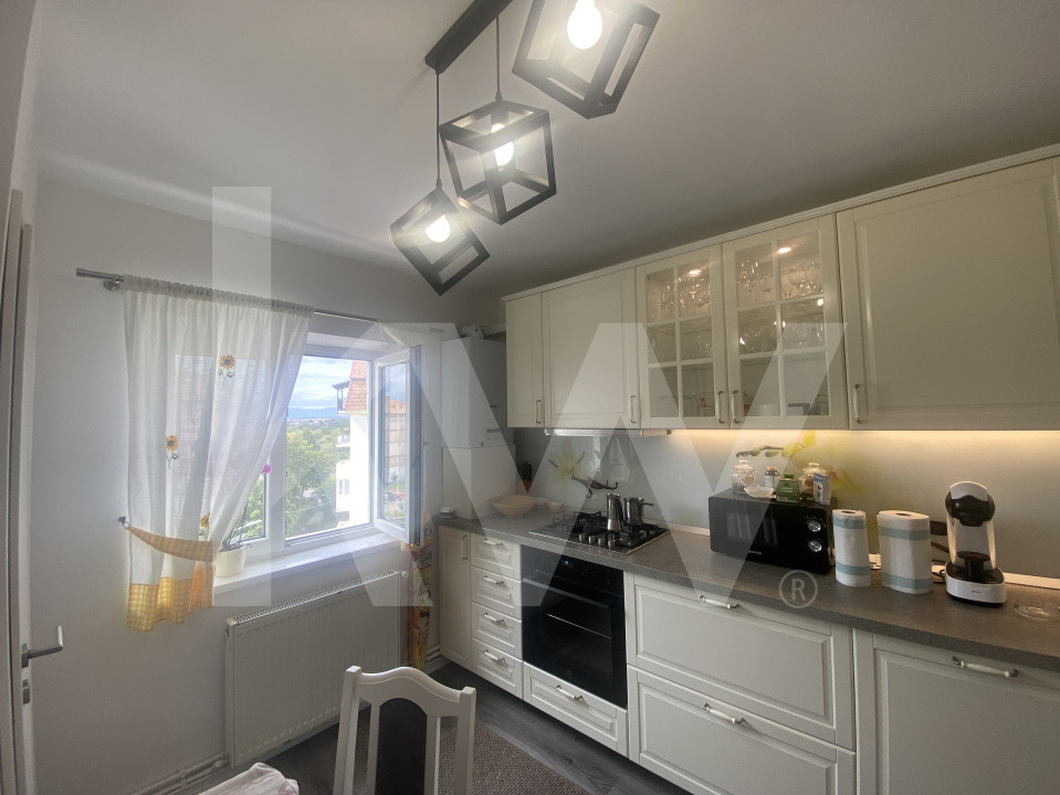 Apartament 3 camere vanzare Mobilat Utilat 76mpu zona Strand Sibiu