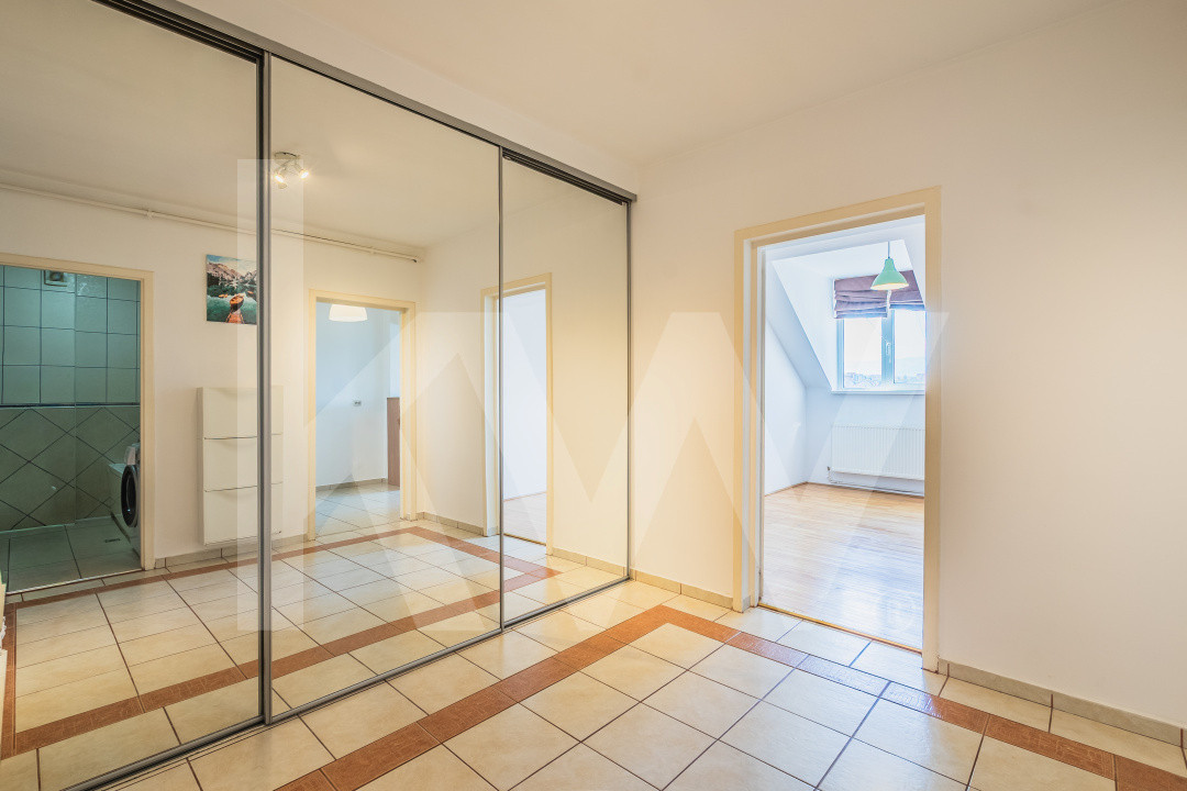 Apartament de vânzare cu 2 camere - Cartierul Ștrand - Priveliște la munți