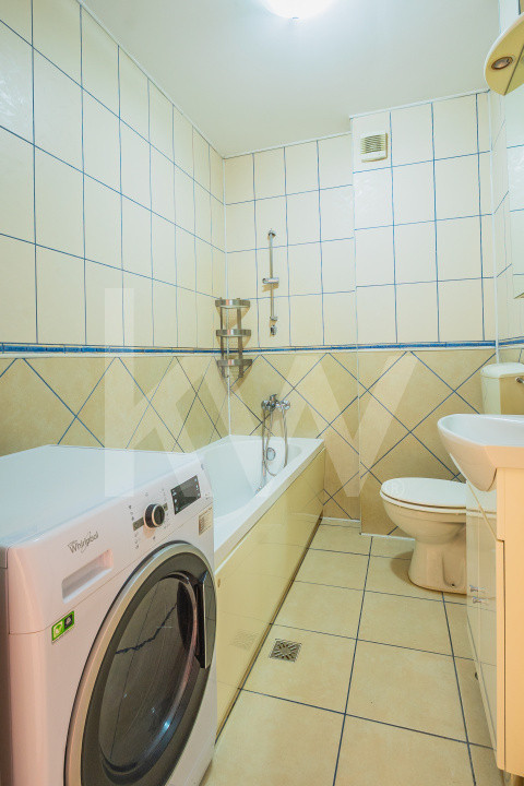 Apartament de vânzare cu 2 camere - Cartierul Ștrand - Priveliște la munți