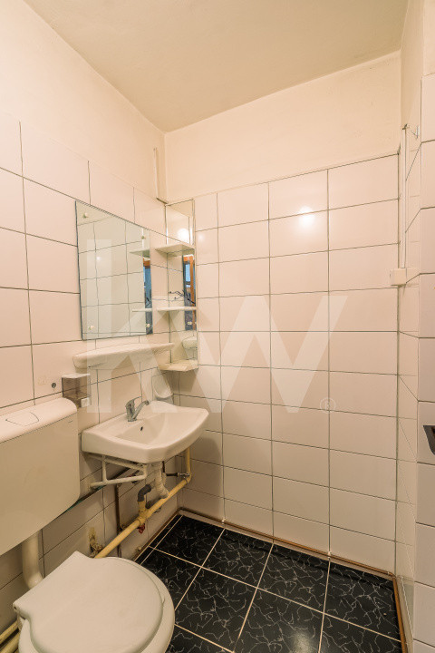 Apartament 3 camere  Etaj 5/8  73 mpu Str. Lungă Sibiu 