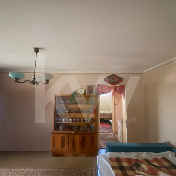Apartament 2 camere balcon etaj 3 zona Mihai Viteazu Sibiu 43,6mpu