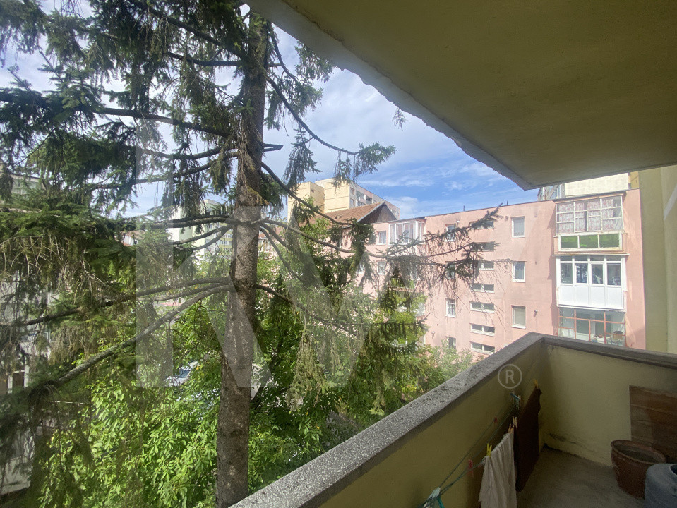 Apartament 2 camere balcon etaj 3 zona Mihai Viteazu Sibiu 43,6mpu