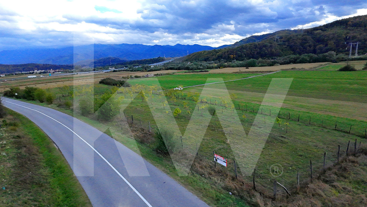Teren extravilan  3.942 mp de vânzare – Tălmaciu, jud. Sibiu