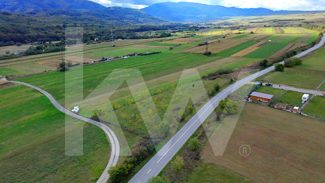 Teren extravilan  3.942 mp de vânzare – Tălmaciu, jud. Sibiu