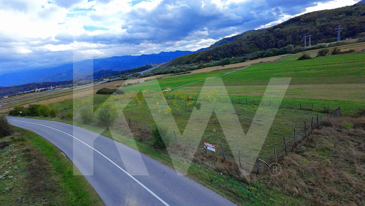 Teren extravilan  3.942 mp de vânzare – Tălmaciu, jud. Sibiu