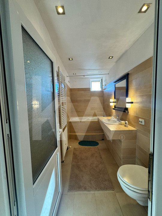 Apartament 3 camere - Str Nicolae Iorga