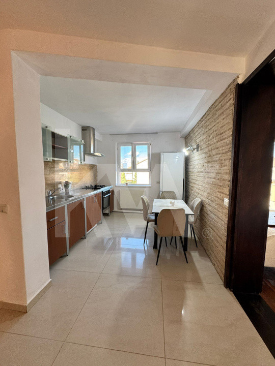Apartament 3 camere - Str Nicolae Iorga