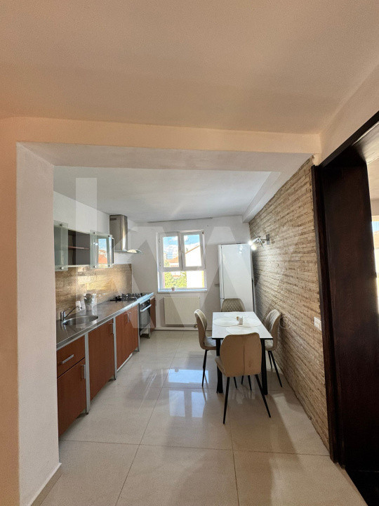 Apartament 3 camere - Str Nicolae Iorga