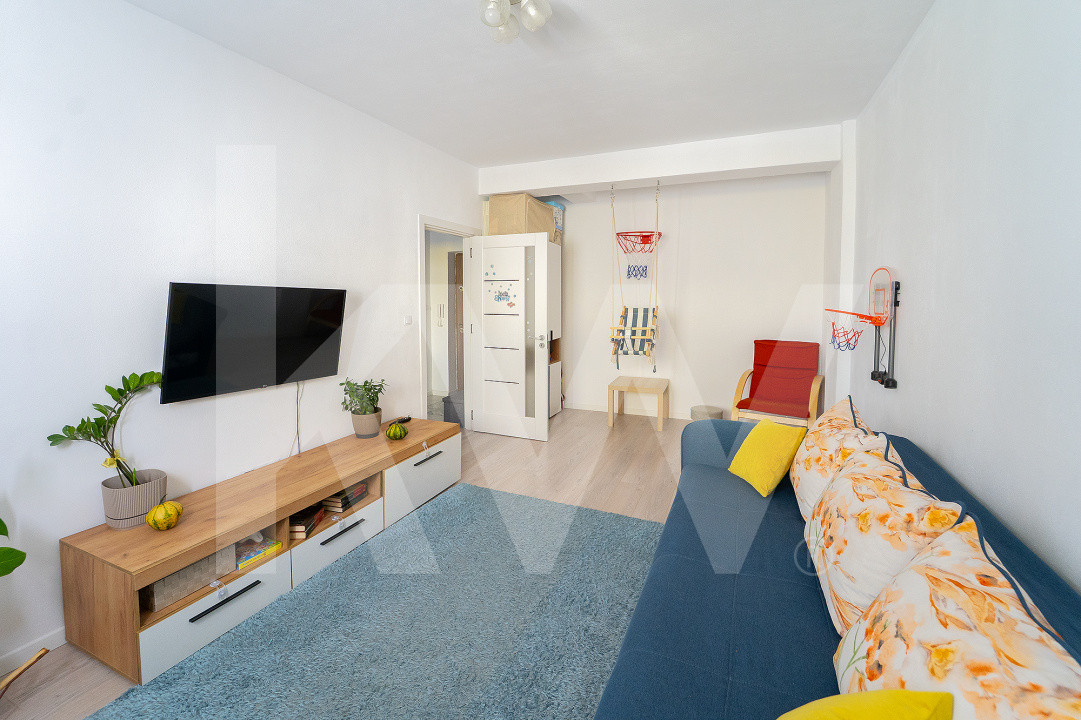 Apartament cu 3 camere - cartierul Turnişor, Sibiu