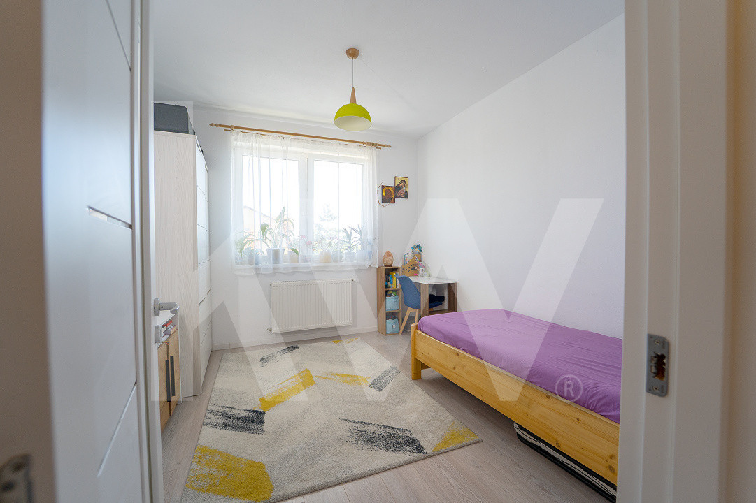 Apartament cu 3 camere - cartierul Turnişor, Sibiu