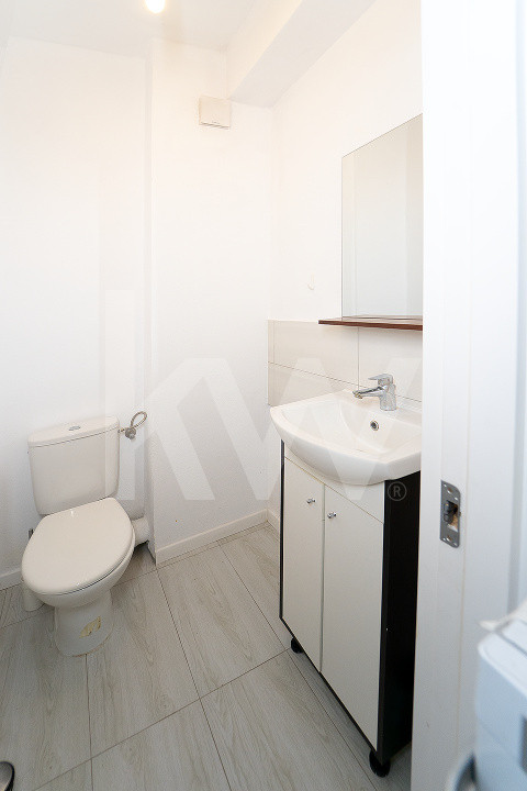 Apartament cu 3 camere - cartierul Turnişor, Sibiu