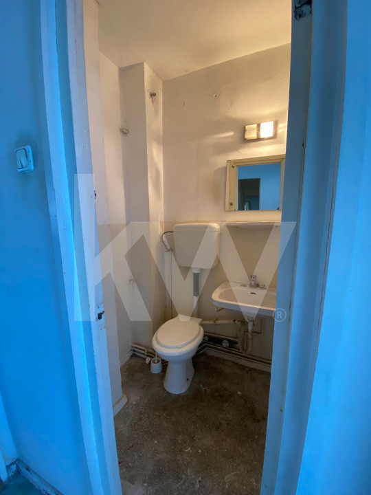 Apartament de vanzare 4 camere