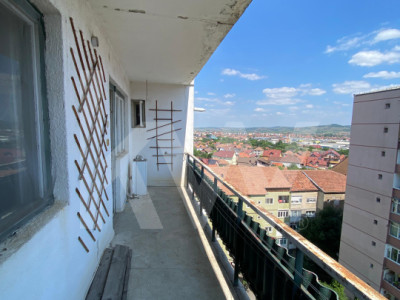 Apartament de vanzare 4 camere