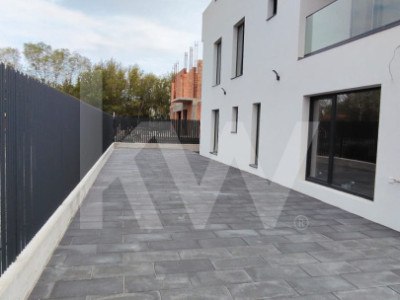 Apartament premium modern cu curte privata-Arhitectilor