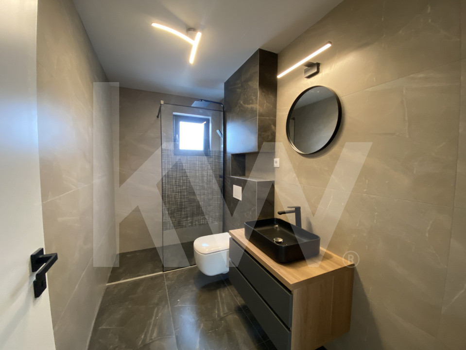 Apartament 3 camere de vanzare 2 bai balcon parcare Arhitectilor Sibiu