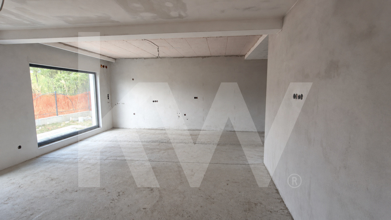 Apartament cu gradina 4 camere 3 bai