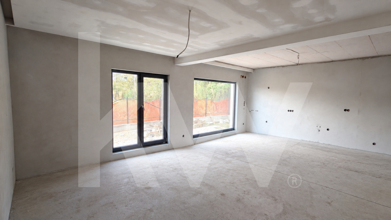 Apartament cu gradina 4 camere 3 bai