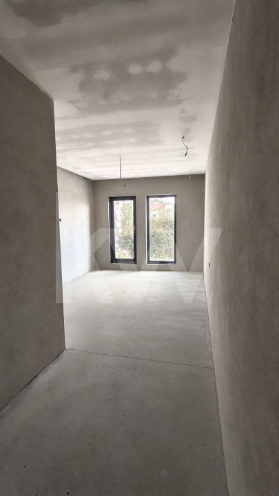Apartament cu gradina 4 camere 3 bai
