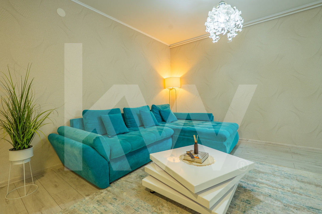 Apartament de vânzare cu 3 camere – zonă Valea Aurie, str. Săcel