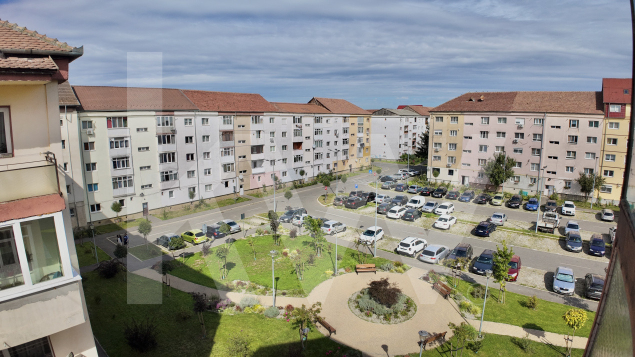 Apartament cu 3 camere - 2 bai - cartier Ștrand – Sibiu