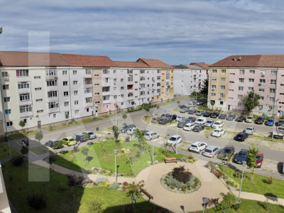 Apartament cu 3 camere - 2 bai - cartier Ștrand – Sibiu