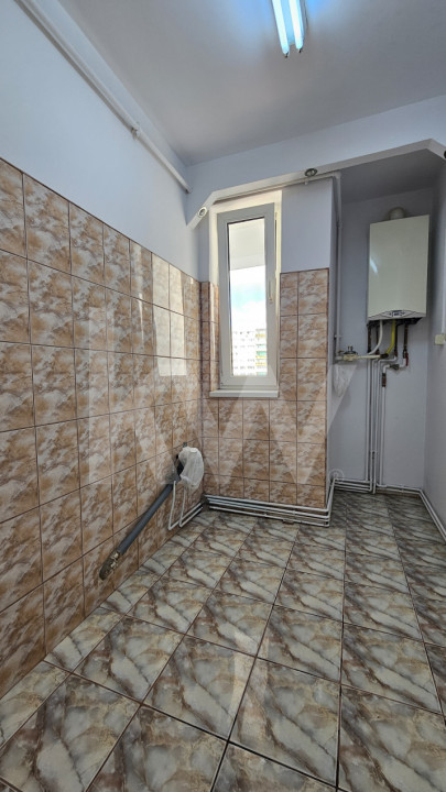 Apartament 2 camere cu geam la baie, 38,6 mpu, renovat 2025, Scoala nr. 6  Sibiu