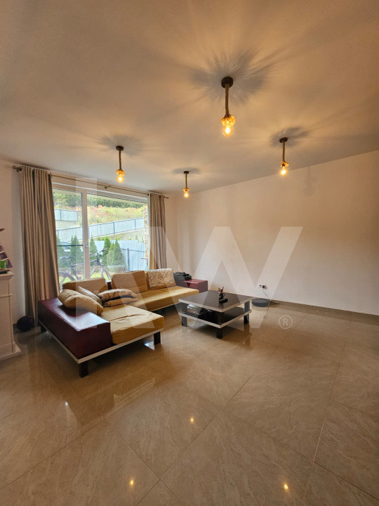 Casa 4 camere la pret de apartament