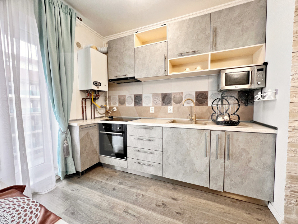 Închiriere apartament 3 camere + balcon și parcare. Sibiu/D-na Stanca